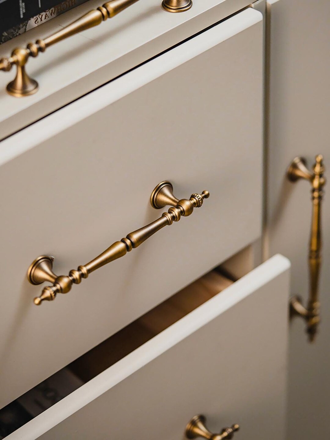Classic Antique Brass Handles Antique Gold Kitchen Pulls Solid Brass ...