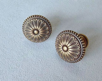 Victorian Antique Brass Drawer Knobs | Aged Brass Knobs | Silver Dresser Knobs | Brass Dresser Knobs | Flower Knobs | Antique Dresser Knobs
