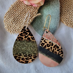 DOUBLE-SIDED / REVERSIBLE Earrings!  Unique and Fun Earrings, Lightweight, Leopard Print - Rose Glitter & Green Glitter