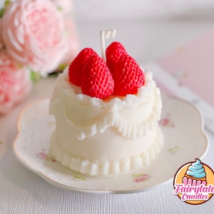 Strawberry Cake Candle: Scented Soy Wax Dessert Candle
