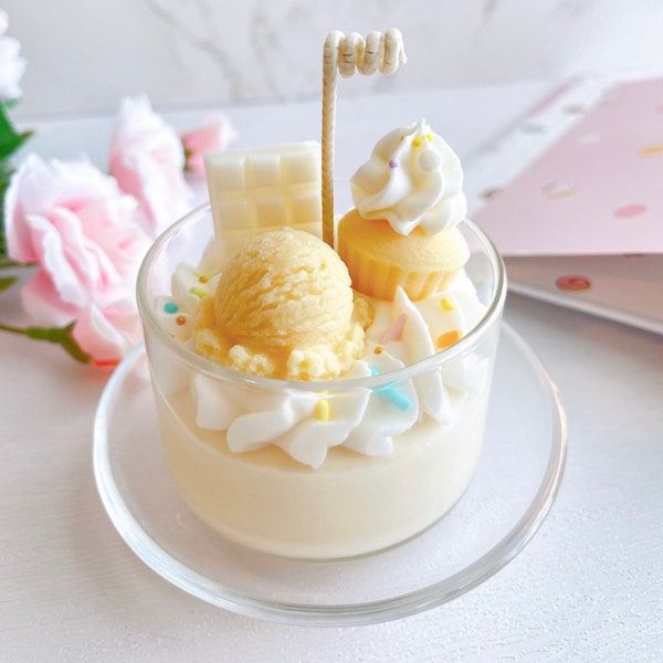 Vanilla Container Candle, Food Candles, Cake Candle, Dessert Candles, Best Friend Gift, Birthday Gift, Unique Candle Soy Wax, Cute Candle