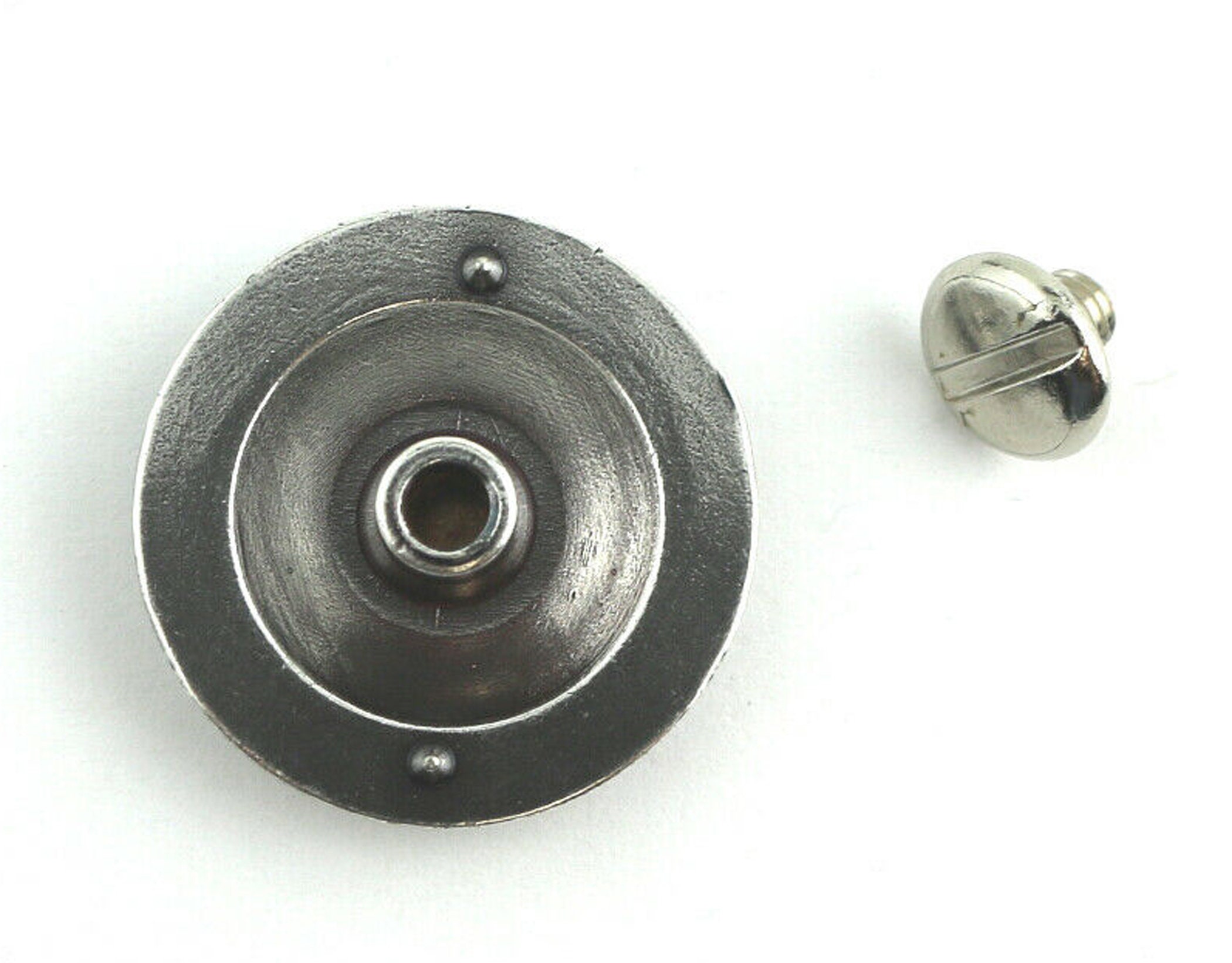 Antique petite boîte en forme de cœur en argent 800 Collet | Kaufen auf