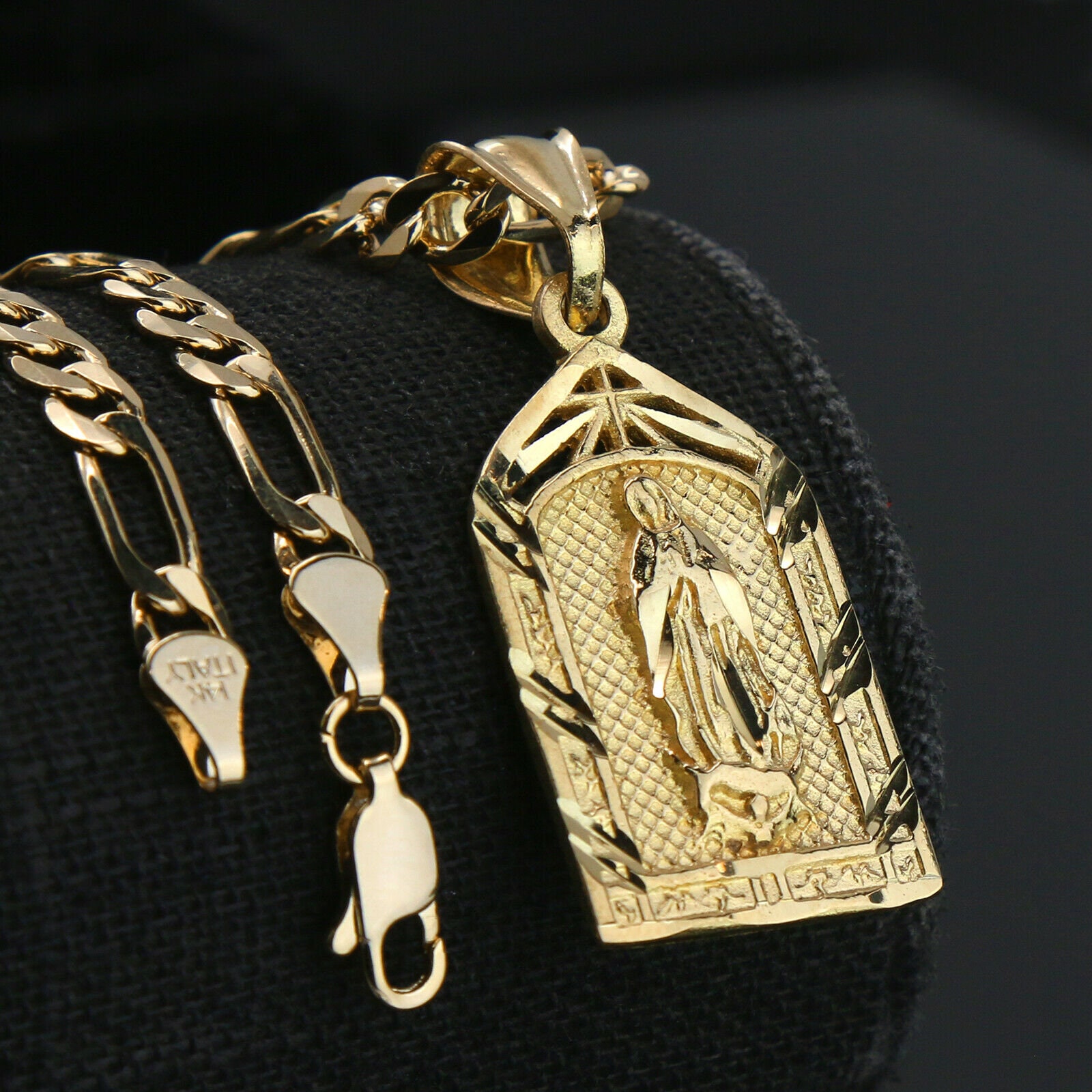 18k Gold Plated Virgin Mary Temple Charm Pendant 5mm 24" Figaro Necklace Chain 