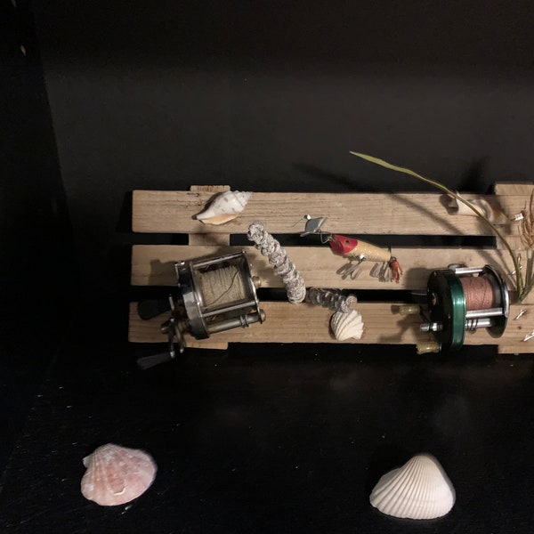 Fishing Reel Display Etsy