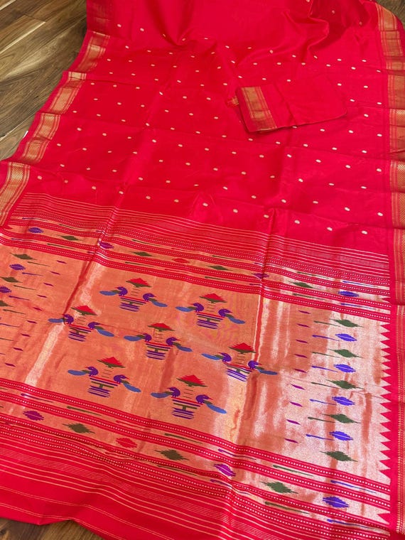 Paithani  Handloom Pure Silk Red Color  Peacock Motifs Saree||yeola paithani