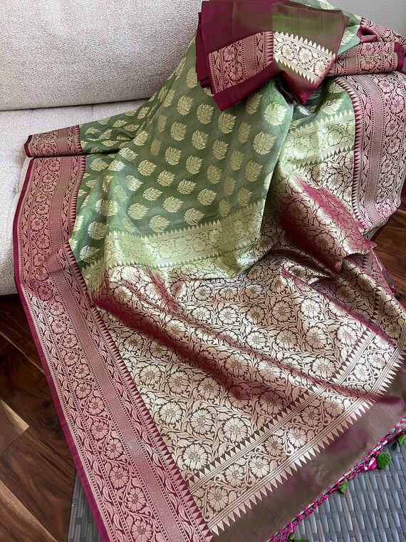 Green And  Maroon Semi Katan Silk Banarasi Saree| Taana Baana Weaves