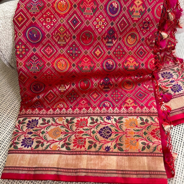 Pure  katan silk Patola banarasi saree| meenakari  banarasi| bridal saree| pink banarasi|
