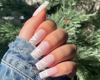 White Swirl Nails Press On Nail Set