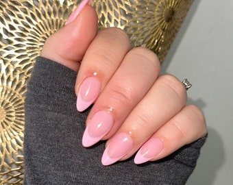 Baby Pink French Tip Nails Press On Nail Set | pink French tip with pink base