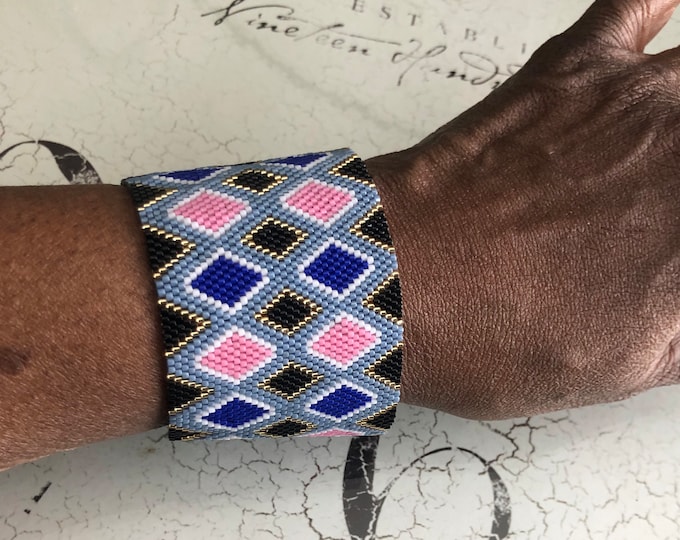 Featured listing image: Peyote bracelet pattern, odd count peyote stitch bracelet pattern, geometric peyote pattern, boho bracelet pattern, hippie bracelet