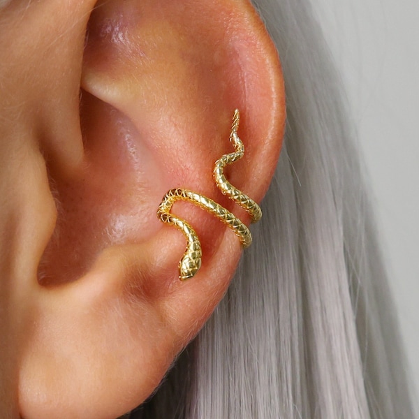 Serpent Ear Cuff - Snake Earring - No Piercing Ear Cuff - Conch Ear Cuff - Edgy Earrings - Animal Earrings - Grunge Jewelry - Gift For Her