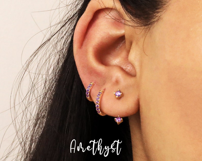 ENSEMBLE DE BOUCLES D'OREILLES Ensemble de boucles d'oreilles Ruby Everyday Boucles d'oreilles avant arrière Boucles d'oreilles Huggie Hoop Boucles d'oreilles Birthstone Cadeau prêt pour elle image 4