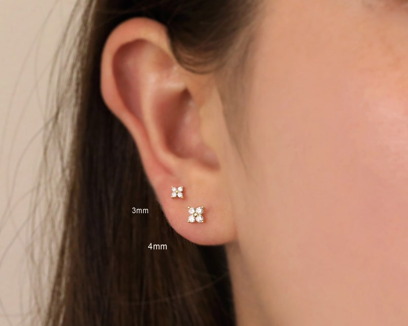 Tiny Four Petal Flower Stud Earrings Small Stud Earrings Flower Studs Minimalist Stud Earrings Christmas Earrings Gifts for Her zdjęcie 1