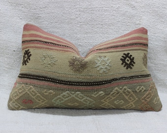 Ethnic rug kilim pillow 12”20”, Anatolian rug pillow, Hand knitted vintage pillow cover, Tyrkisk håndvævet pude, beige pillow sham 30x50 cm