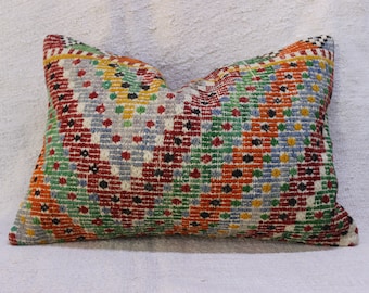 Cozy Vintage Multicolored Pillowcover, Colorful Lumbar Pillow, 24x16 inch