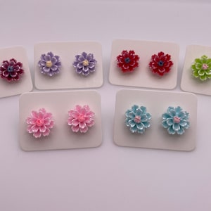 Shiny Flower Earrings
