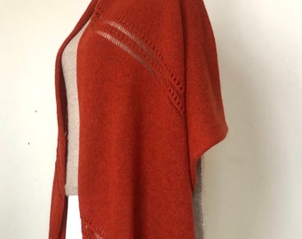 Grande étole châle rectangle pashmina écharpe motif dentelles tricotée main en baby yak mérinos rouille orange rooibos tea