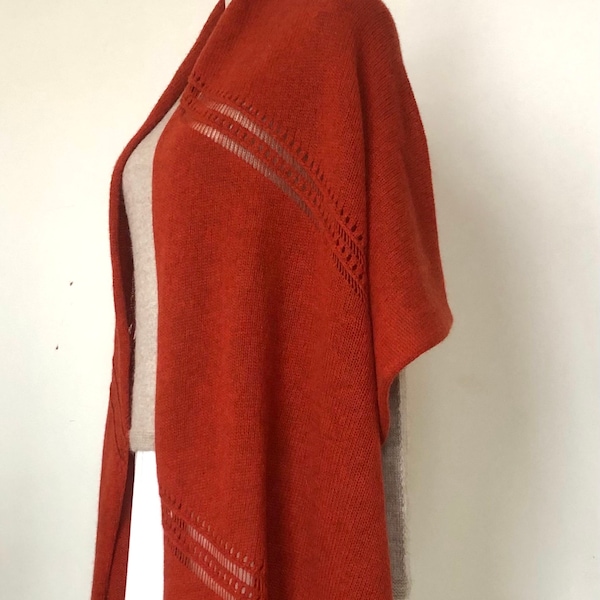 Grande étole châle rectangle pashmina écharpe motif dentelles tricotée main en baby yak mérinos rouille orange rooibos tea