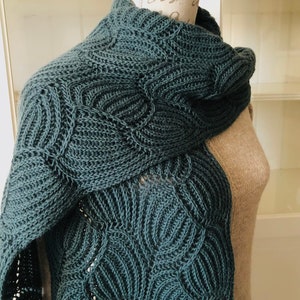 Écharpe étole femme tricotée motif principal brioche en mélange laine alpaga taille M image 1
