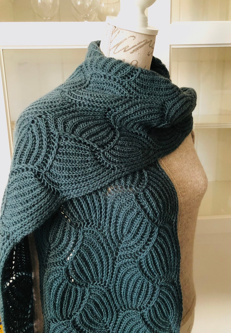 Écharpe étole femme tricotée motif principal brioche en mélange laine alpaga taille M image 1