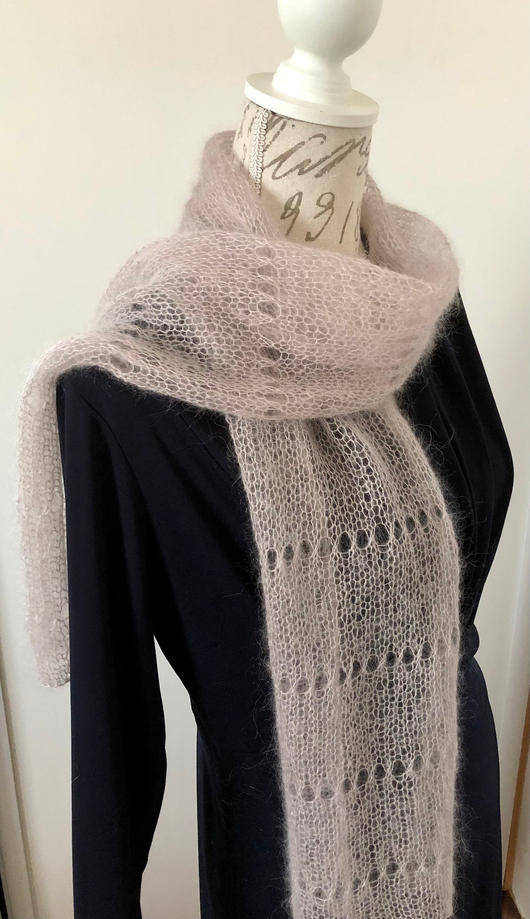 Echarpe tricotée main - Laine mohair et soie Lang Yarns