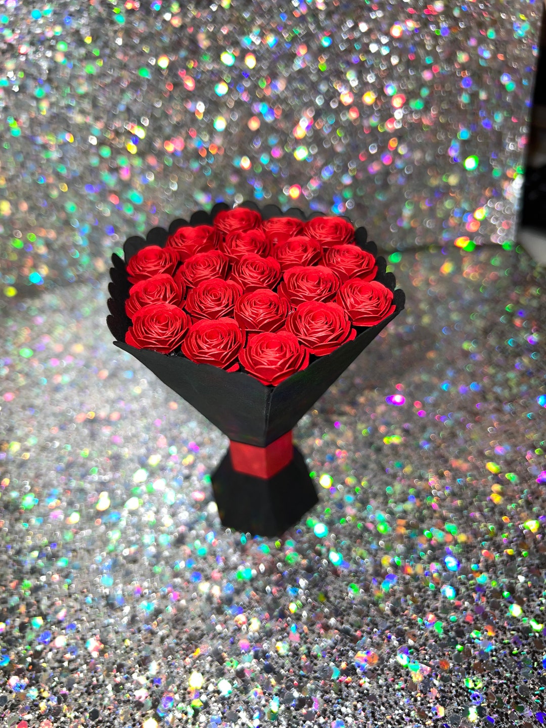 Mini Paper Rose Bouquet / Ramo De Rosas De Papel / Desk - Etsy