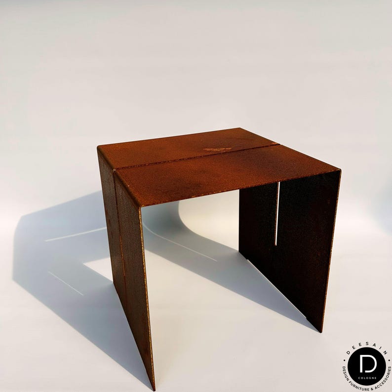 Outdoor-Tisch aus Cortenstahl, Gartentisch aus Corten, Beistelltisch für draußen aus Cortenstahl Bild 3