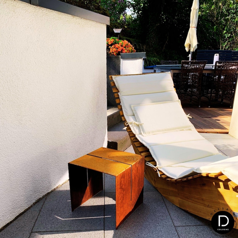Outdoor-Tisch aus Cortenstahl, Gartentisch aus Corten, Beistelltisch für draußen aus Cortenstahl Bild 6