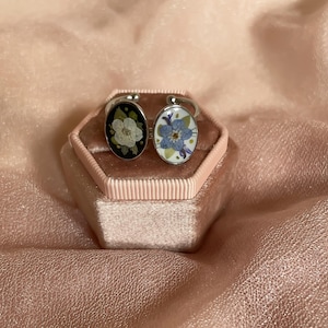 Pressed Flower Ring | Resin Flower Ring | Silver Adjustable Ring | Presed Flower Jewelry Botanical Jewelry | Real Flower Ring | Gift for her