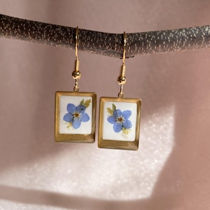 Forget Me Not Flower Earrings | Real Pressed Flower Earrings | Dangle Earrings | Botanical Jewelry | Gift for Her | Flower Resin Earrings