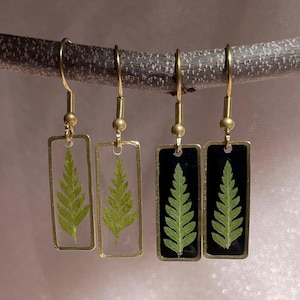 Pressed Flower Dangle Earrings | Small Rectangle Earrings| Botanical Jewelry | Handmade Earrings | Dry Flower Earrings | Gift for her