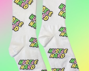 Tennis socks: "Hustle Hard"