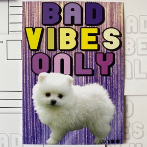 Cartolina “SOLO CATTIVE VIBES”