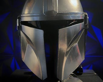 Custom Mandalorian helmet