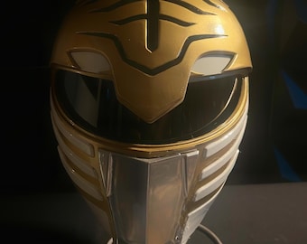 Casque Gold Ranger imprimé en 3D