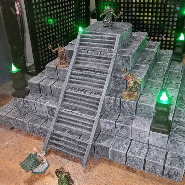 Modular Magnetic Ziggurat Pyramid Temple for D&D, Wargaming, Warhammer Age of Sigmar, TTRPGs