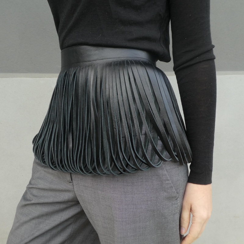 fringe belt / black