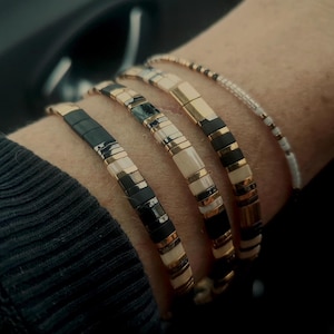 Pulsera Miyuki Tila negra y dorada para mujer, conjunto de pulseras japonesas, pulseras de cuentas negras para mujer