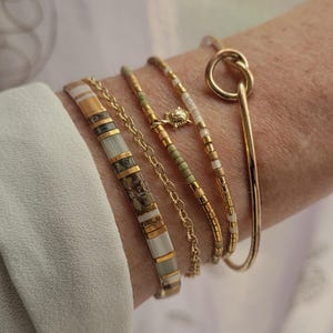Damesarmband met iriserende gouden Miyuki-kralen | elegante, chique en verfijnde sieraden afbeelding 2