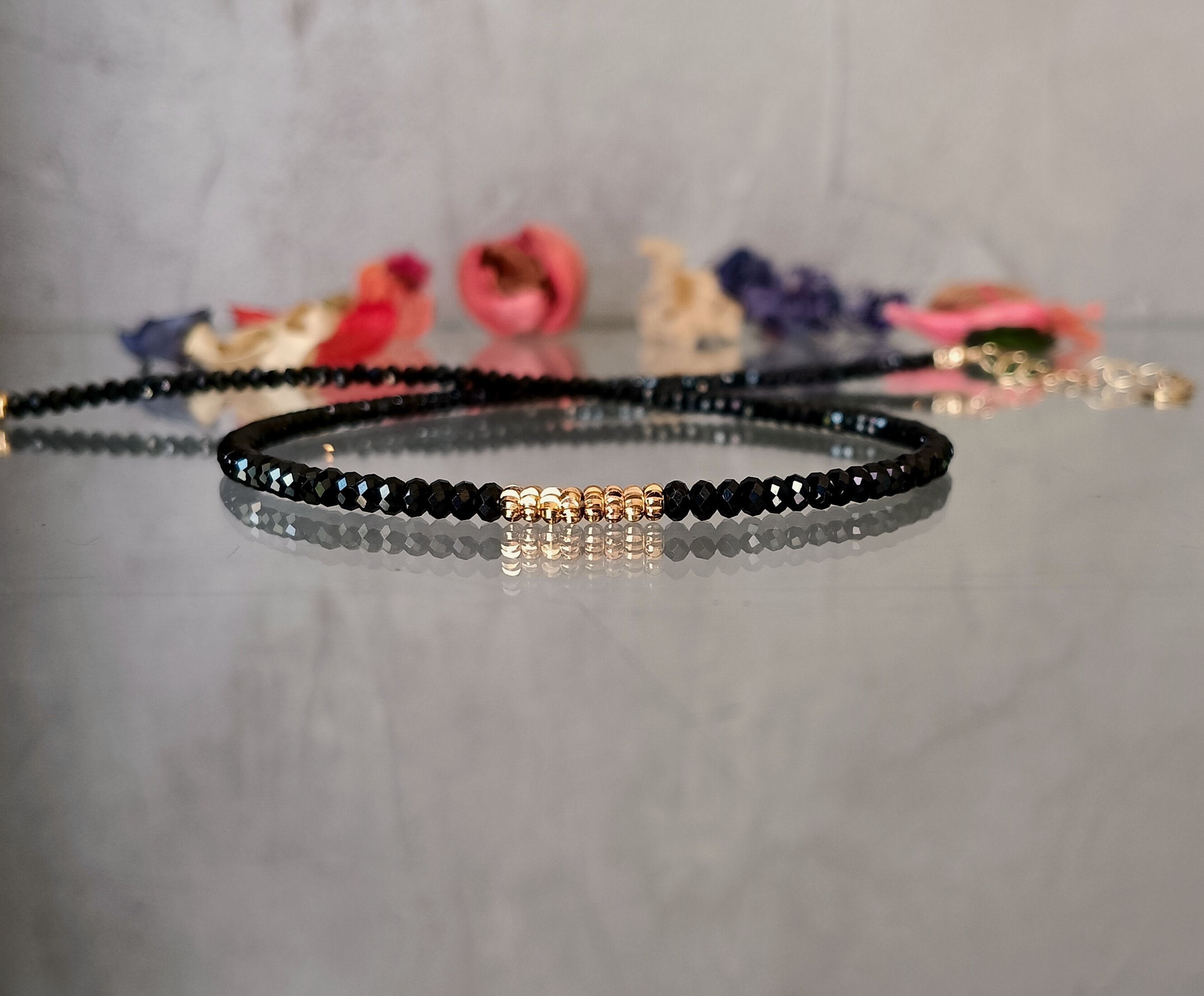 Collier De Perles Noires Ras De Cou - Fermoir Laiton Repoussé - Neuf Sans Emballage