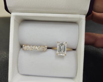 3.15 CT Elongated Emerald Cut Moissanite Engagement Ring Set Art Deco Wedding Set Marquise Cut Half Eternity Band 14k Gold Bridal Ring Set