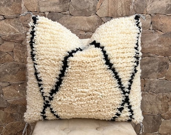 ヴィンテージベルベルランバーピローカバー：モロッコウールクッション