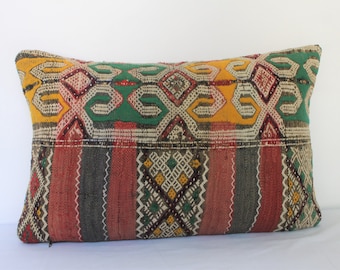 Oreiller berbère vintage Housse de coussin marocaine En laine