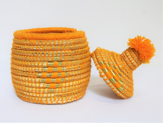 Hand Woven Berber Basket: Moroccan Straw & Wool Storage Pot