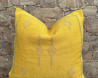 Handmade Moroccan Cactus Silk Pillow Cover: Berber Decor
