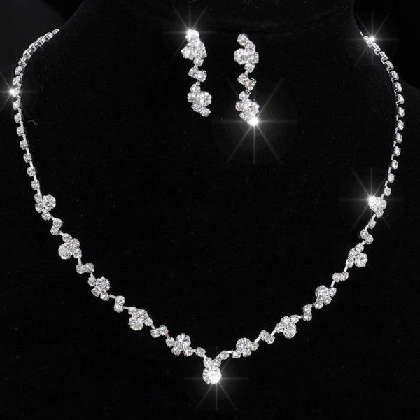 Silver Bridal Necklace Set Crystal Necklace and Earrings - Wedding Jewellery / Bridal Jewellery
