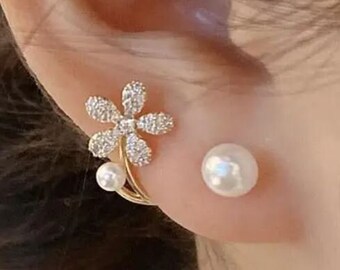 Gold Flower Stud Earrings Pearl and Crystal - Women's Earrings - Women's Fashion Jewellery - Gifts For Her
