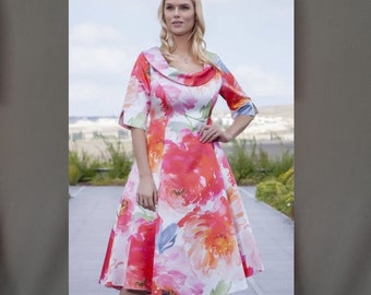 Lizabella Dress Size 10 Floral Mother Of The Bride wedding guest V563.