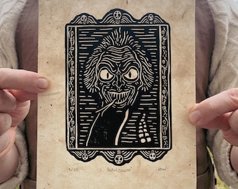 Stampa linoleografica di Betelgeuse di Tim Burton: testa di serpente, arte horror gotica