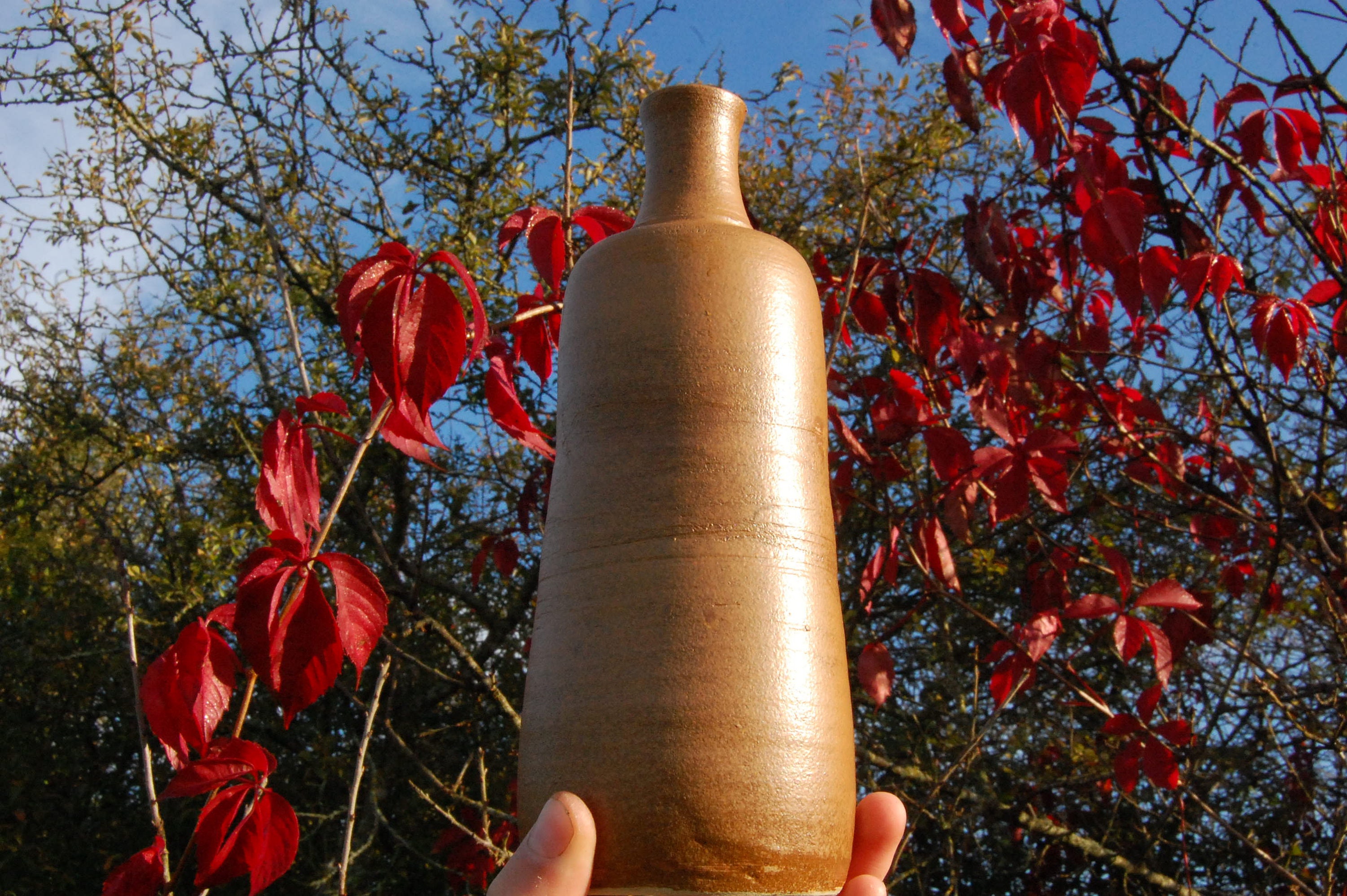 Bouteille en Grès Orange Vase Soliflore Huilier Fait Main Céramique